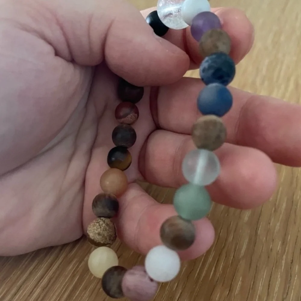Multicolor Beaded Bracelet - Picture 4 of 6